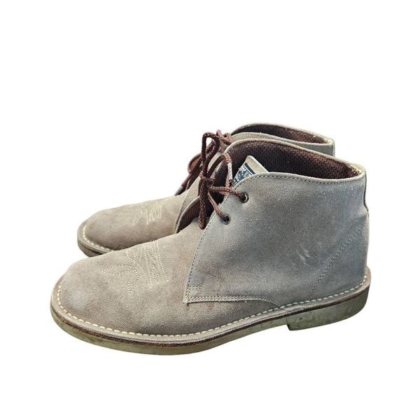 Code West Gray Suede Chukka Boots Men's Size 9.5 - Picture 1 of 11